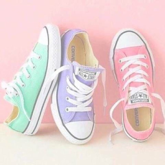 converse pastel pink